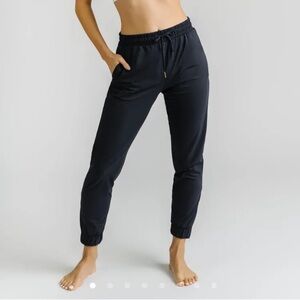 Zyia Black Everywhere Zipper Joggers